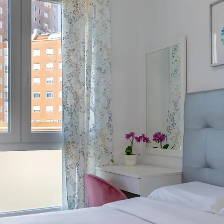 Cruces Metro Гостевой дом Баракальдо